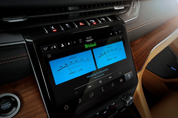 McIntosh MX950 Eğlence Sistemi için Uygulama
